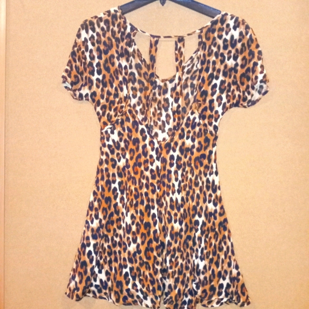 ❤6/35❤Kimchi Blue Cheetah Print Dress
